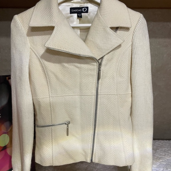 BEBE-Cream /Jacket - Picture 3 of 7